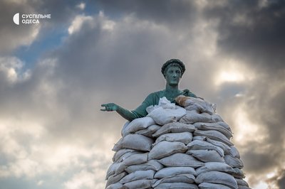 В Одесі вперше за понад чотири роки відкрили пам’ятник Дюку: що з ним буде далі