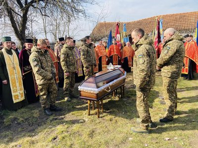 Бережанська міська рада, похорон бійця, ЗСУ, Петро Гойдич Бережанська міська рада, похорон бійця, ЗСУ, Петро Гойдич