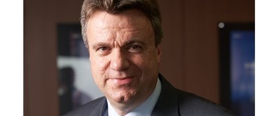 "Конкурси мають відсторонитися від політичної ідеології": військовий з Росії у півфіналі українського конкурсу піаністів "Конкурси мають відсторонитися від політичної ідеології": військовий з Росії у півфіналі українського конкурсу піаністів