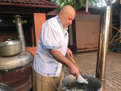 кулеша, страва, рецепт, ресторатор, тернопіль, Ігор Парій, як приготувати кулешу кулеша, страва, рецепт, ресторатор, тернопіль, Ігор Парій, як приготувати кулешу