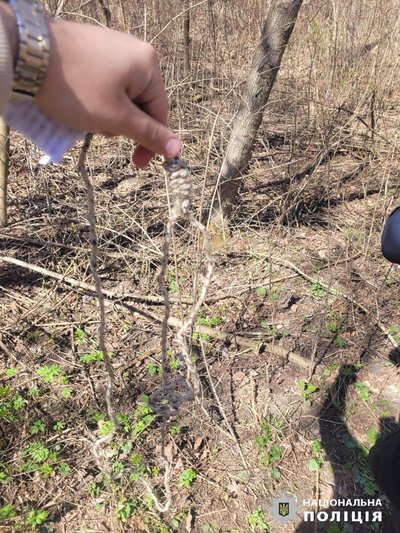 У Харкові поліцейські завадили спробі самогубства 22-річного хлопця У Харкові поліцейські завадили спробі самогубства 22-річного хлопця