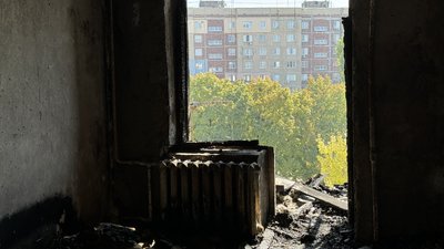 Наслідки обстрілу в одній із квартир Краматорськ Донецька область 24 вересня 2025 рік Наслідки обстрілу в одній із квартир Краматорськ Донецька область 24 вересня 2025 рік