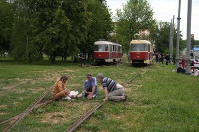 "Ми думали, що це літак": харків'яни розповіли про влучання у житлову забудову міста "Ми думали, що це літак": харків'яни розповіли про влучання у житлову забудову міста