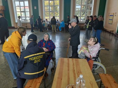 15 жителів Донеччини прибули на Рівненщину евакуаційним потягом 15 жителів Донеччини прибули на Рівненщину евакуаційним потягом