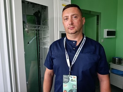 П'ять операцій без розрізу у прямому ефірі: у Житомирі хірурги ділилися досвідом із колегами П'ять операцій без розрізу у прямому ефірі: у Житомирі хірурги ділилися досвідом із колегами