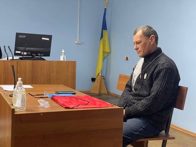 "Стрельнув, що аж вікна задрижали": у справі жителя Кам’янки на Сумщині Віталія Куколя допитували свідка "Стрельнув, що аж вікна задрижали": у справі жителя Кам’янки на Сумщині Віталія Куколя допитували свідка