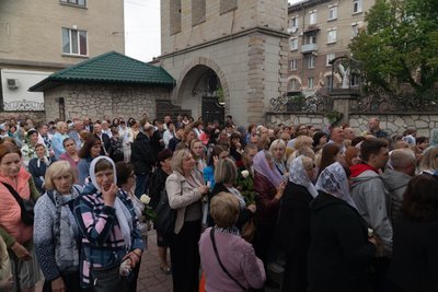 Господь діє через нас, людей, предстоятель ПЦУ Епіфаній під час святкового богослужіння в Тернополі Господь діє через нас, людей, предстоятель ПЦУ Епіфаній під час святкового богослужіння в Тернополі