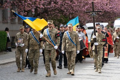 В Ужгороді попрощалися з молодшим сержантом Чобо Даковим