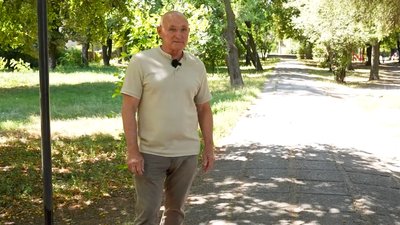 «Роблю місто красивим, як Харків»: як переселенець допомагає робити Помічну чистішою «Роблю місто красивим, як Харків»: як переселенець допомагає робити Помічну чистішою