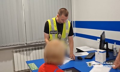 На Одещині посадовицю міськради підозрюють у хабарі за фальшиві документи для пенсії На Одещині посадовицю міськради підозрюють у хабарі за фальшиві документи для пенсії