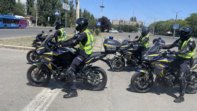 Швидко приїхати на місце аварії. У Миколаєві працюють мотопатрулі Швидко приїхати на місце аварії. У Миколаєві працюють мотопатрулі