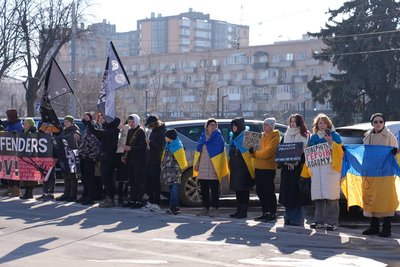 У Черкасах відбулась мирна хода присвячена 11 річниці війни У Черкасах відбулась мирна хода присвячена 11 річниці війни