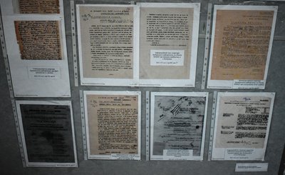 90-і роковини Голодомору: на Житомирщині відкрили тематичні виставки та вшанували пам'ять загиблих від голоду 90-і роковини Голодомору: на Житомирщині відкрили тематичні виставки та вшанували пам'ять загиблих від голоду