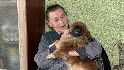 Галина з собачкою пекінесом Моною Краматорськ Донецька область 19 січня 2026 рік Галина з собачкою пекінесом Моною Краматорськ Донецька область 19 січня 2026 рік
