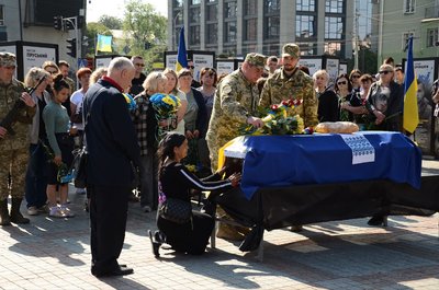 Прощання із загиблими Радіоном Доновим Прощання із загиблими Радіоном Доновим