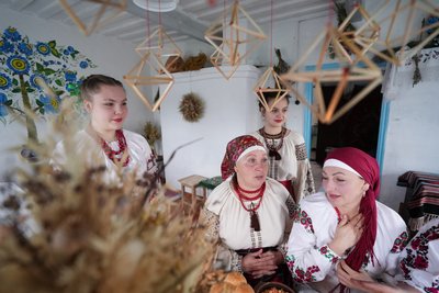 "Головна на столі кутя": родинні традиції Святвечора сестер із села Диківка на Кіровоградщині "Головна на столі кутя": родинні традиції Святвечора сестер із села Диківка на Кіровоградщині