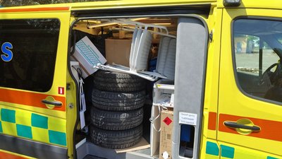 Зі Стокгольма на Миколаївщину: волонтери доставили автомобіль швидкої зі Швеції Зі Стокгольма на Миколаївщину: волонтери доставили автомобіль швидкої зі Швеції