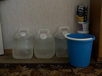 "Смердить болотом". Коли вода з новозбудованого водогону для жителів Марганця стане справді питною "Смердить болотом". Коли вода з новозбудованого водогону для жителів Марганця стане справді питною