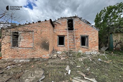 Наслідки обстрілу у Полтаві 28 травня: перші фото з місця події Наслідки обстрілу у Полтаві 28 травня: перші фото з місця події