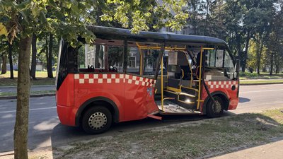 У Харкові ДТП з міським автобусом У Харкові ДТП з міським автобусом