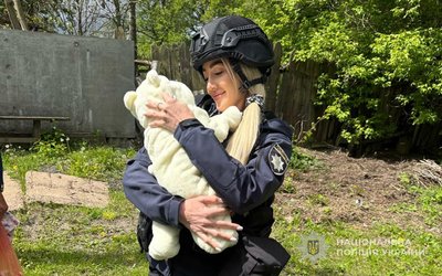 З Ворожби евакуювали маму з двома дітьми та немовлям, якому 6 днів З Ворожби евакуювали маму з двома дітьми та немовлям, якому 6 днів