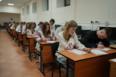 "Пишу для душі". У Сумському університеті писали радіодиктант національної єдності "Пишу для душі". У Сумському університеті писали радіодиктант національної єдності