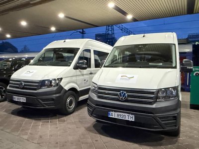 ЄС та Німеччина передали Укрзалізниці понад 50 одиниць техніки ЄС та Німеччина передали Укрзалізниці понад 50 одиниць техніки