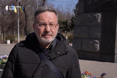 Обмін цукерок на вірш Тараса Шевченка: в Одесі провели акцію з нагоди дня народження поета Обмін цукерок на вірш Тараса Шевченка: в Одесі провели акцію з нагоди дня народження поета
