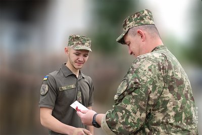 Нацгвардія, нагорода, "Золотий хрест" Нацгвардія, нагорода, "Золотий хрест"