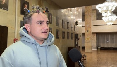 У Сумському театрі відбулася прем'єра вистави "Аліса в Дивокраї" У Сумському театрі відбулася прем'єра вистави "Аліса в Дивокраї"