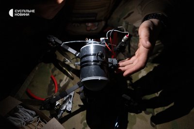 розрахунок FPV-дронів ГУР МО на півночі Харківщини, дрон, вибухівка розрахунок FPV-дронів ГУР МО на півночі Харківщини, дрон, вибухівка