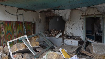 "Ми просто відрізані від цивілізації": як живуть у Левадному на Дніпропетровщині за 13 км від фронту "Ми просто відрізані від цивілізації": як живуть у Левадному на Дніпропетровщині за 13 км від фронту