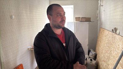 "Слава Богу, ніхто не постраждав, але квартири немає": очевидці про обстріл Запоріжжя 30 травня "Слава Богу, ніхто не постраждав, але квартири немає": очевидці про обстріл Запоріжжя 30 травня