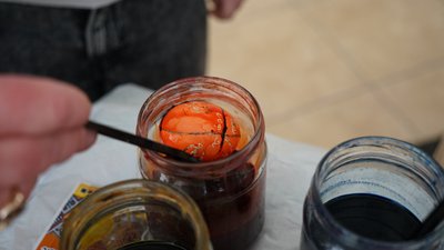 Як на Закарпатті створюють традиційну бойківську писанку: техніка, орнаменти та символіка Як на Закарпатті створюють традиційну бойківську писанку: техніка, орнаменти та символіка