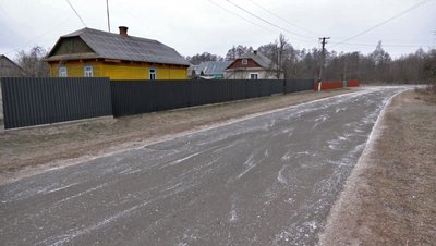 Чоловіки — на фронті, жінки — на заробітках: як живе прикордоння Волині Чоловіки — на фронті, жінки — на заробітках: як живе прикордоння Волині