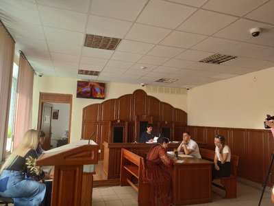 Судове засідання за позовом Олега Стадника