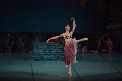 баядерка в одеській опері баядерка в одеській опері