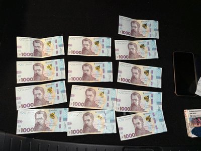 5 тисяч доларів за виїзд: на Одещині затримали організаторів схеми переправлення чоловіків через кордон 5 тисяч доларів за виїзд: на Одещині затримали організаторів схеми переправлення чоловіків через кордон