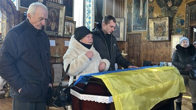 Панахида над загиблим Євгеном Тимченком Панахида над загиблим Євгеном Тимченком