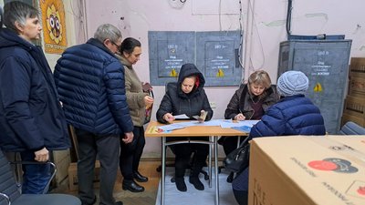 гуманітарна допомога хаб для переселенців з Мирнограда Дніпро 30 січня 2025 рік гуманітарна допомога хаб для переселенців з Мирнограда Дніпро 30 січня 2025 рік