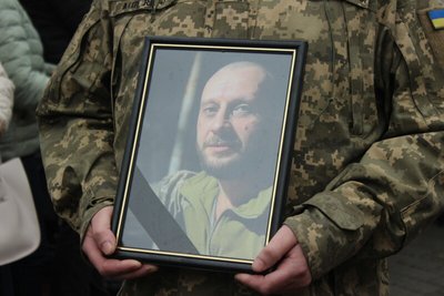 У Луцькій громаді попрощалися з чотирма загиблими на війні захисниками У Луцькій громаді попрощалися з чотирма загиблими на війні захисниками