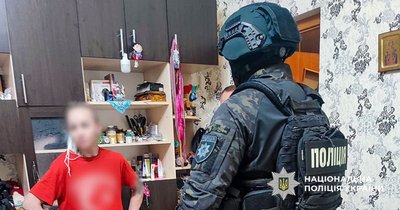 Нацполіція ліквідувала наркосиндикат: серед організаторів — жителька Одещини Нацполіція ліквідувала наркосиндикат: серед організаторів — жителька Одещини