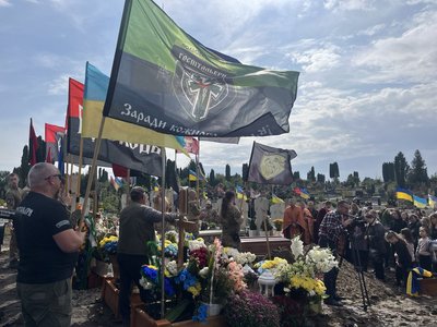 Віктор Пасічник, похорон, побратими