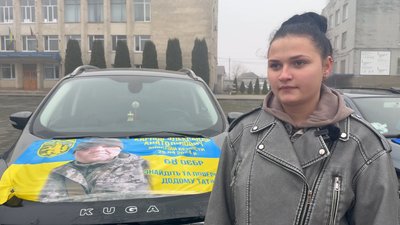 У місцевої жительки Діани у квітні 2024 року на Покровському напрямку зник безвісти батько У місцевої жительки Діани у квітні 2024 року на Покровському напрямку зник безвісти батько