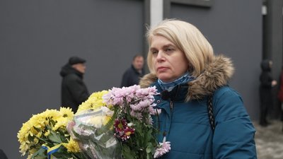 ольга ваврик, прощання з ігорем дудою, тернопіль, 25 листопада 2025 ольга ваврик, прощання з ігорем дудою, тернопіль, 25 листопада 2025