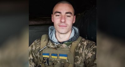 У громаді на Кіровоградщині зустріли звільненого з полону Олега Загнітка У громаді на Кіровоградщині зустріли звільненого з полону Олега Загнітка