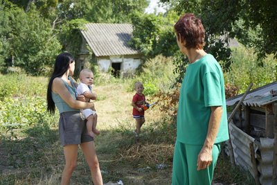 Родина Єрмакових-Звєрєвих у 2022 році евакуювалася до Козіївки Богодухівського району, відремонтували та заселилися в одну з залишених хат Родина Єрмакових-Звєрєвих у 2022 році евакуювалася до Козіївки Богодухівського району, відремонтували та заселилися в одну з залишених хат