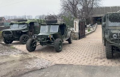 Мають попит у військових: черкаські волонтери виготовляють баггі для військових Мають попит у військових: черкаські волонтери виготовляють баггі для військових