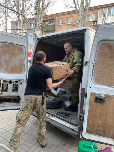 "Об’єдналися заради перемоги". Як волонтери з організації "Промінь ІФ" допомагають армії "Об’єдналися заради перемоги". Як волонтери з організації "Промінь ІФ" допомагають армії
