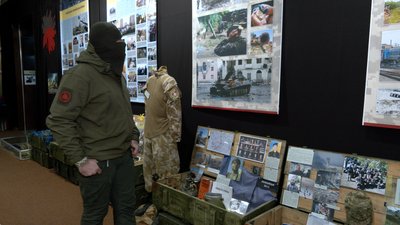 Оборонець Бахмута став студентом черкаського вишу Оборонець Бахмута став студентом черкаського вишу